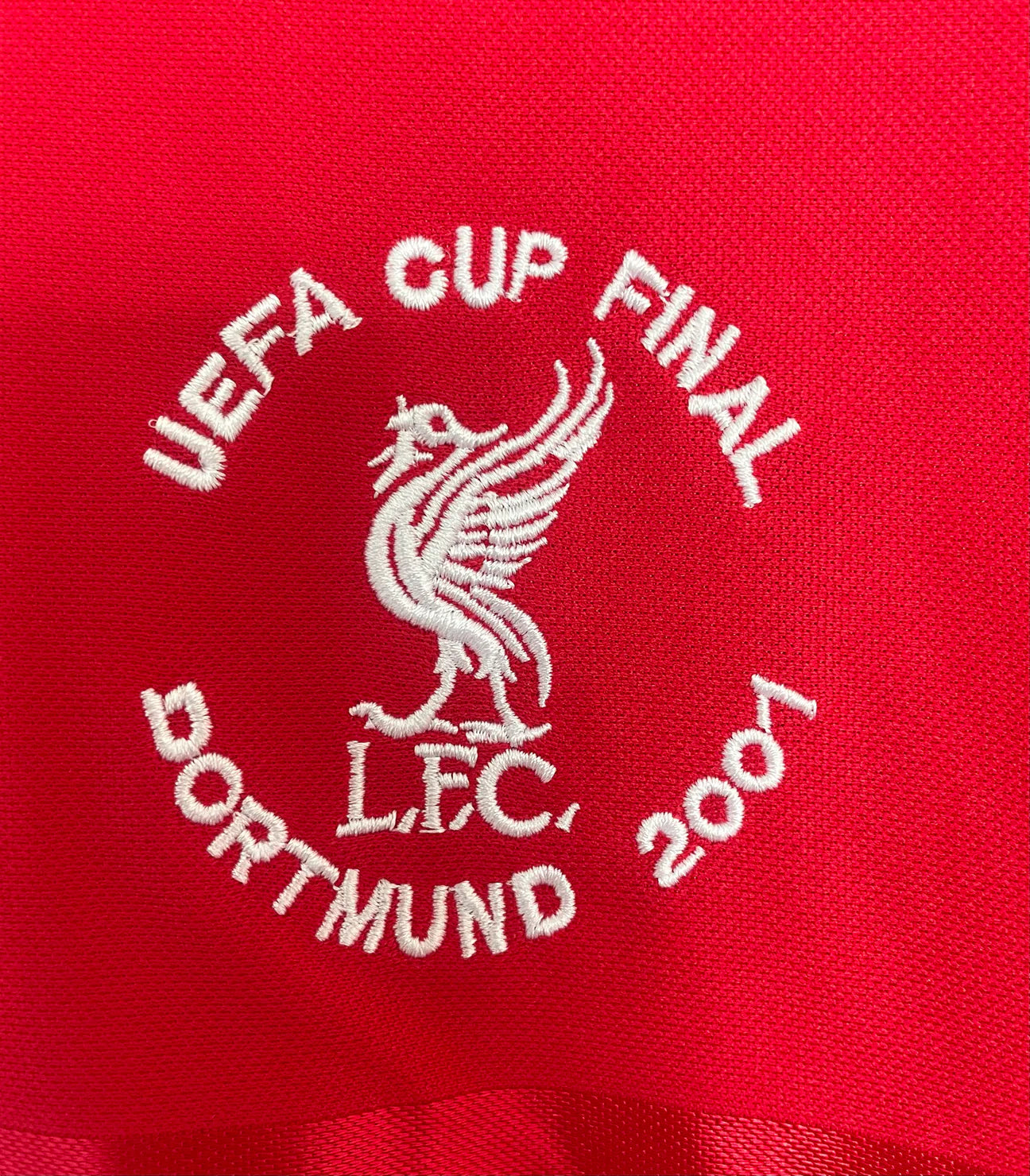 Liverpool Home - 2000-2001 - UEFA Cup Final - [Retro]