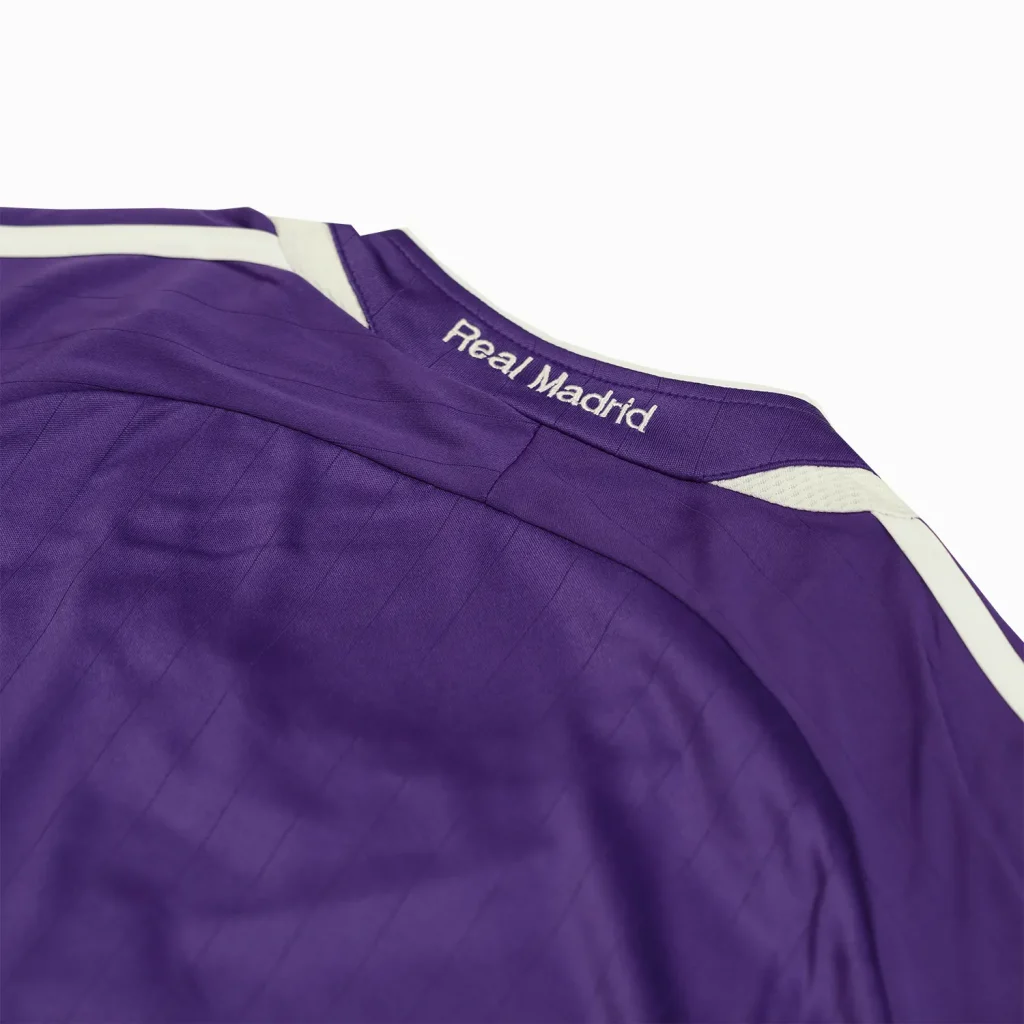 realmadrid-2006-07-third-retro-back